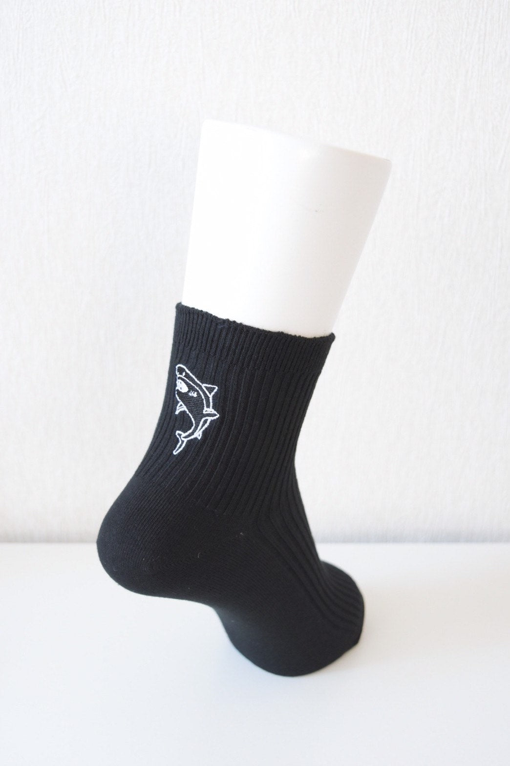 【店舗限定】魚刺繍ショートソックス/サメ